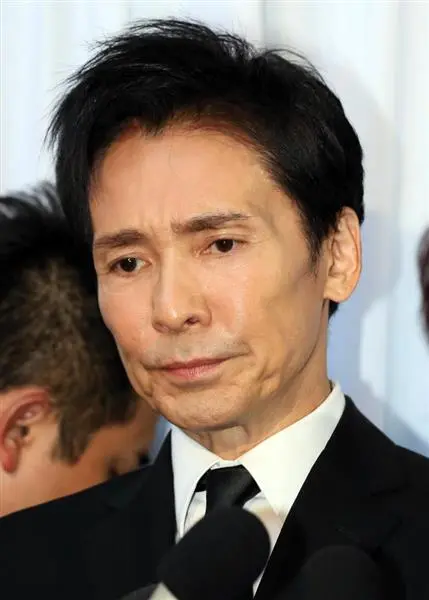 郷ひろみ
